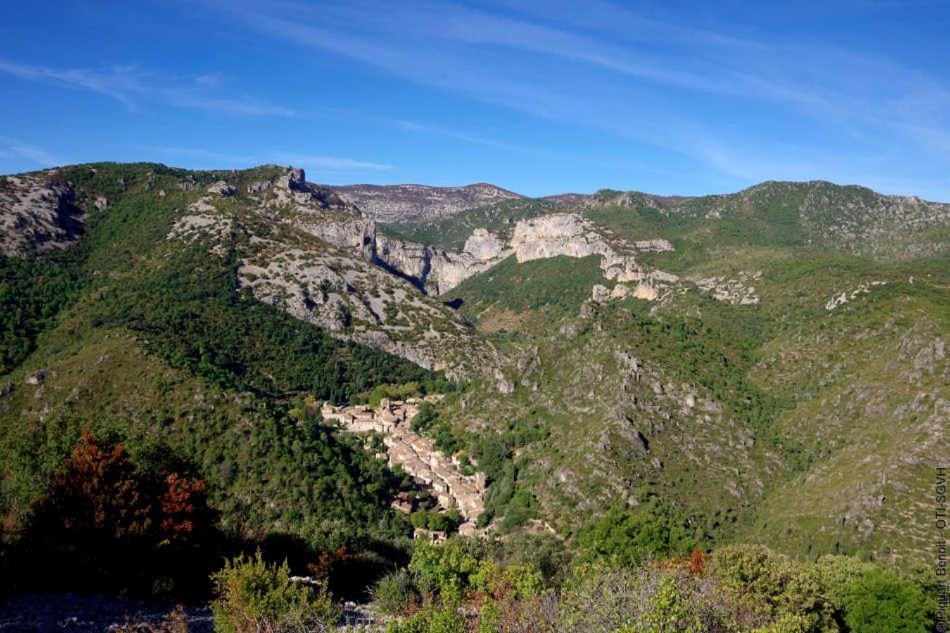 La Maison De La Traverse Saint-Guilhem-le-Desert Bagian luar foto